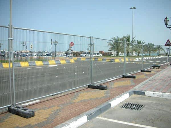 Mobile Fence